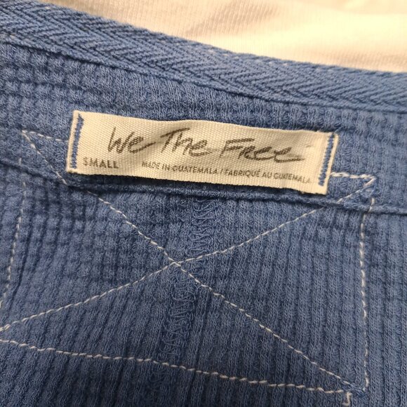 Free People We The Free Women's Blue Waffle Knit Jayson Ringer Short Front Tee - Picture 6 of 7